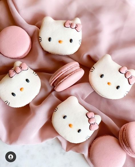 Hello Kitty Macarons, Hello Kitty Birthday Theme, Hello Kitty Theme Party, Hello Kitty Birthday Party, Hello Kitty Baby, Hello Kitty Themes, Birthday Party Theme Decorations, Hello Kitty Cake, Hello Kitty Party