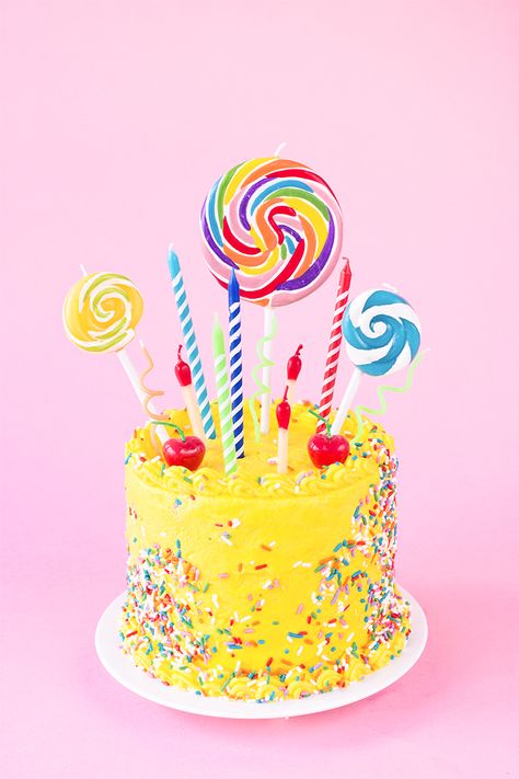 DIY the best birthday cake ever! | studiodiy.com Lollipops Cake, Yellow Birthday Cake, Anti Gravity Cake, Lollipop Cake, Candy Birthday Cakes, Construction Cake, Gravity Cake, 41st Birthday, 60th Birthday Cakes