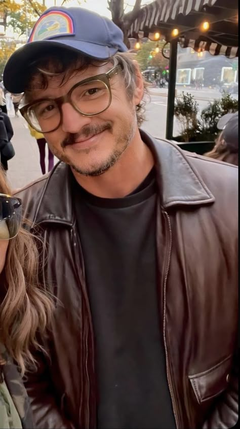 Pedro Pascal Narcos, Pedro Pascal, Hugh Jackman, Light Of My Life, Pretty Men, Best Actor, Cutie Patootie, Future Husband, Celebrity Crush