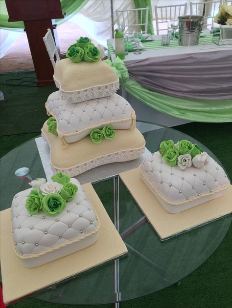 Pillow Wedding Cake Designs, Pillow Cakes Wedding, Pillow Cake Ideas, Traditional Marriage Cake Design, Pillow Wedding Cakes, Fondant Fancy Wedding Cake, Huge Wedding Cakes, Pillow Cakes, Bling Wedding Cakes