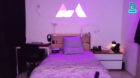 Chans Room Background, Stay Room Decor Skz, Chans Room Wallpaper, Chan's Room Background, Skz Background, Chans Room Vlive, Chans Room, Background Zoom, Chan's Room