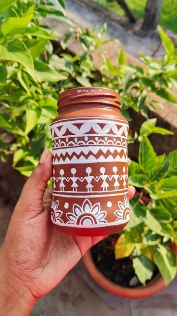 Warli Painting, Warli Art, Painting On Glass, Acrylic Markers, Cute Diys, White Acrylic, White Acrylics, Bottle Art, Art Acrylic