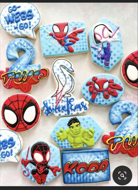 Chibi Spiderman, Spiderman Cookies, Birthday Cookies, Boy Birthday Party, Decorated Cookies, 3rd Birthday, Kids Birthday Party, Cookie Decorating, Sugar Cookies