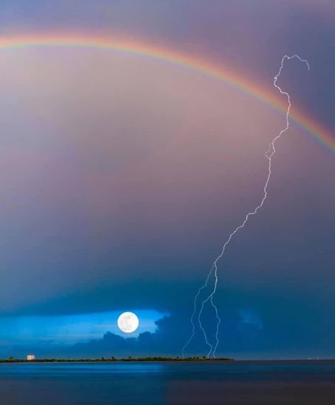 Titusville Florida, Thunder Moon, Lighting Bolt, Magical Life, Howl At The Moon, Thunder And Lightning, Magic Aesthetic, Super Moon, Scenic Routes