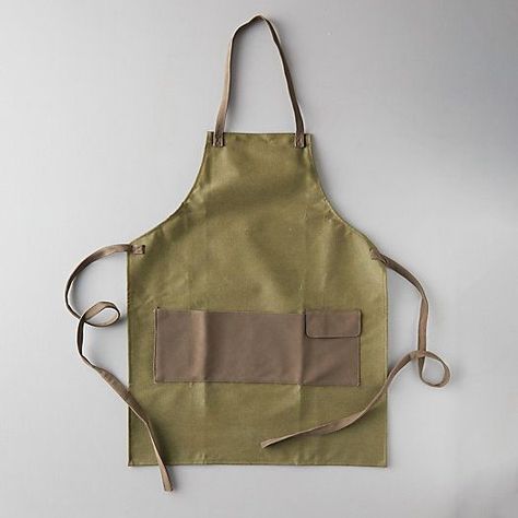 So whether you’re a brand-new gardener or a seasoned pro hoping to up your game, read on for some of the chicest gardening tools and accessories out there. #gardening #gardeningtools #backyard #gardenaccessories #home #elledecor Garden Apron, Gardening Gear, Garden Boots, Gardening Apron, Cut Flower Garden, Gardening Gloves, Garden Stool, Market Tote, Gardening Tools