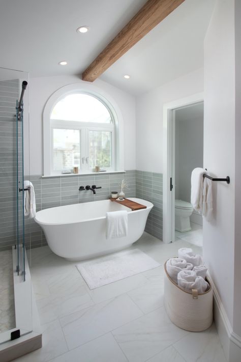 Bathroom of the Week: Bedroom Is Converted Into a Spa-Like Bath Freestanding Tubs In Master Bath, Tile Around Tub, Stand Alone Bath Tub, Bathroom With Tub, Stand Alone Tub, Bathtub Tile, Bathroom Shower Design, Bathroom Oasis, Powder Room Decor