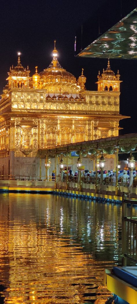 Darbar Sahib Wallpaper, Harmandir Sahib Wallpaper, Golden Temple Aesthetic, Sikh Aesthetic, Sikhism Aesthetic, Punjabi Aesthetic Wallpaper, Gurudwara Sahib Wallpaper, Golden Temple Wallpaper, Beach Vibes Outfit