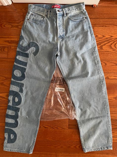 Supreme Supreme Inset Logo Jean Washed Blue Size 32 Denim NEW SS22 | Grailed Streetwear Startup, Supreme Pants, Y2k Outfits Men, Quilted Pants, Apparel Design Inspiration, Men's Bottoms, Concept Clothing, African Clothing For Men, Guys Clothing Styles