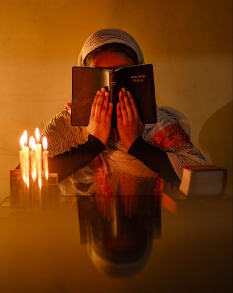 Ethiopian orthodox women praying 🤲