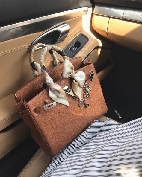 Iced Chai Tea Latte, Shoes Shopping, Model Outfit, Glam Hair, Design Dress, Cute Bags, Fashion Girl, Cute Design, Hermes Birkin