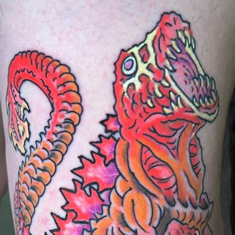 Godzilla Vs Kong Tattoo, Small Godzilla Tattoo, Simple Godzilla Tattoo, Shin Godzilla Tattoo, Godzilla Back Tattoo, Godzilla Tattoo, Shin Godzilla, Godzilla, Tatting