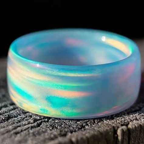 Fashion And Colorful Green/Pink Acrylic Band Style Ring (Unisex) Size: 9 Rainbow Opal, Couple Wedding Rings, Anniversary Jewelry, Resin Ring, Natural Remedy, Opal Ring, Boho Stil, Modern Life, Opal Jewelry