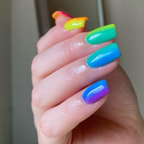 I sooo wish I was able to wear these longer! My peel base said nopeeee🤣 anyways, here’s some rainbow dip powder ombré nails 🌈💅🏼 @colorwavenails july chance wristband aurora candles bubblegum • • #dippowderombre #nailombre #colorfulnails #rainbownails #dipnails #nailideas #nailinspo #diynailsathome #naildesign #coolnails #aestheticnails #diynails #dipnaildesigns Ombré Nails, Diy Nails At Home, Rainbow Nails, Dip Powder, Ombre Nails, Diy Nails, Bubble Gum, Nail Inspo, Nail Colors