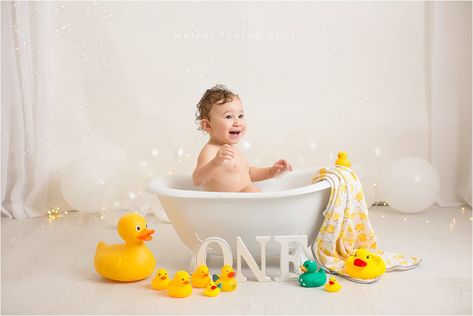 Baby G | Bakersfield One Year Old Baby Photographer - Melodi Photography Bath Tub Baby Photoshoot, Baby Milk Bath, Milk Photography, Bath Milk, Donut Themed Birthday Party, One Year Birthday, Newborn Baby Photoshoot, Products Photography, Newborn Posing