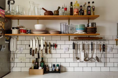 Kitchen Open Shelving Decor, Kitchen Counter Shelf, Knife Magnet, Counter Ideas, Food Prepping, Apartment Stuff, Knife Rack, Knife Storage, Young House Love