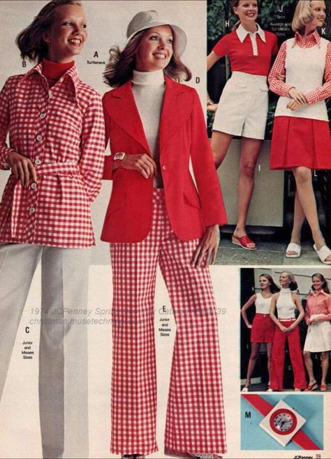 Seniors Board, Jcpenney Catalog, 1974 Fashion, 1970s Outfits, Vintage Shoot, 70’s Aesthetic, 1970's Fashion, 60s And 70s Fashion, Fashion Illustration Vintage