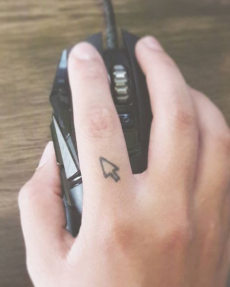 One of the smallest tattoos i have got but definitely the one I like most! Smallest Tattoos, R Tattoo, Professional Tattoo, Tattoos Ideas, Tattoo You, I Tattoo, Girl Tattoos, Jesus Fish Tattoo, Small Tattoos