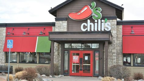 Chilis Restaurant, Chilies Restaurant, Grilled Chicken Fajitas, Big Burgers, Grilling Menu, Better Diet, Keto Diet Guide, Gluten Free Chili, Cinnamon French Toast