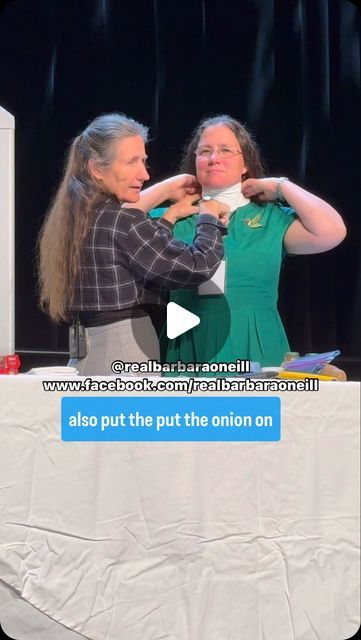 Barbara O’Neill on Instagram: "Sore throat remedy.  #barbaraoneill #holistichealth #holistichealing #heal #healing #sorethroat #sorethroatremedy #onion" Diy Strep Throat Remedy, Natural Sore Throat Remedy, Barbara O'neill Health, Cold Sore Relief, Oils For Sore Throat, Sore Throat Relief, Throat Remedies, Sore Throat Remedies, Strep Throat