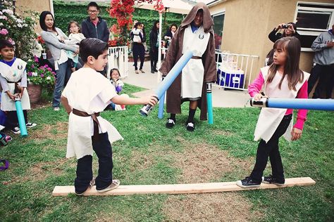 Jedi Training Academy Party, Young Jedi Adventures Birthday, Star Wars Theme Birthday, Star Wars Party Games, Jedi Training Academy, Lego Star Wars Party, Jedi Academy, Star Wars Theme Party, Jedi Training