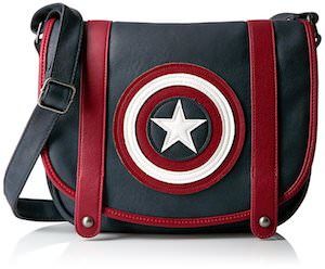 Captain America Handbag - http://www.thlog.com/captain-america-handbag/ Loungefly Purse, Marvel Backpack, Geeky Fashion, Marvel Gifts, Geek Clothes, Marvel Clothes, Marvel Merchandise, Team Cap, Captain America Shield