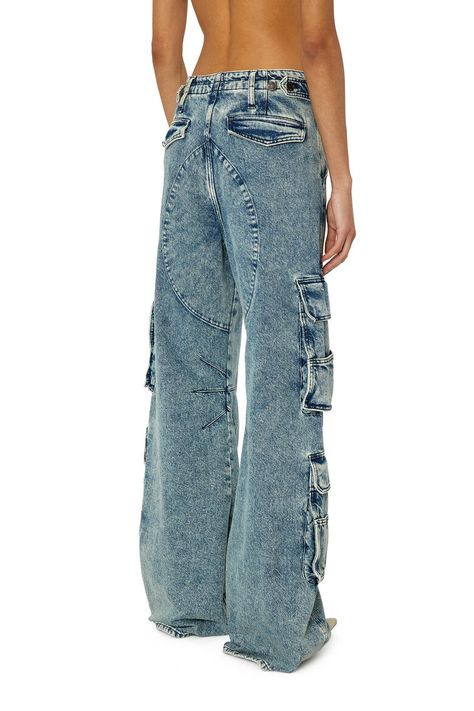 Diesel Store, Cargo Pants Outfit, Jean Straight, Jean Flare, Diesel Jeans, Loose Style, Komplette Outfits, Flared Jeans, Low Waist