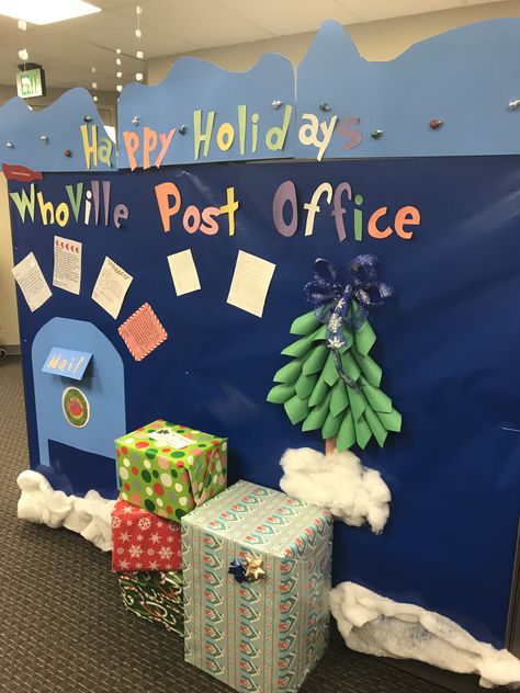 Whoville Post Office Decorations, Whoville Cubicle Decorations, Whoville Post Office, Whoville Office Decorating Ideas, Whoville Hallway, Cubicle Christmas Decorations Contest, Grinch Room, Whoville Decor, Whoville Christmas Decorations