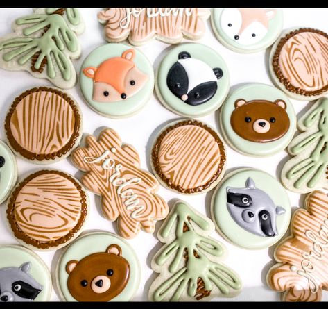 Woodland Creature Cookies, Woodland Cookies, Enchanted Forest Baby Shower, Cookie Tips, Decorative Cookies, Cookie Cake Pie, Forest Baby Showers, Cutout Cookies, Colored Sugar