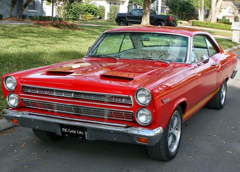 All American Classic Cars: 1966 Mercury Comet Cyclone GT 2-Door Hardtop Saint Art, Mercury Cyclone, Mercury Comet, Fairlane 500, Ford Hot Rod, Mercury Cars, Ford Torino, Classic Cars Trucks Hot Rods, Best Muscle Cars