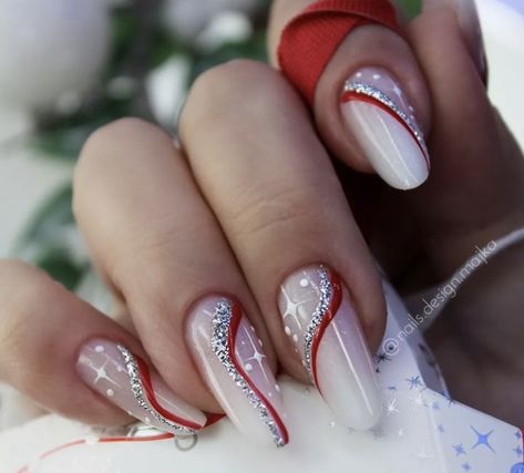 Year Nails, Christmas Nail Art Ideas, Nagellack Trends, Valentine Nails, Christmas Gel Nails, Pretty Nail Art Designs, Black Nail, Winter Nail Art, Pretty Nail Art