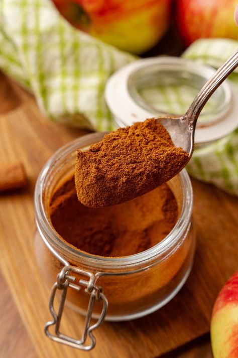 This simple DIY apple pie spice mix recipe provides the perfect blend of spices for your homemade apple recipes. Apple Pie Spices, Apple Pie Spice Mix Recipe, Apple Pie Seasoning, Diy Apple Pie, Apple Pie Spice Recipe, Holiday Stuffing Recipes, Holiday Stuffing, Dreams Aesthetic, Pie Spice Recipe