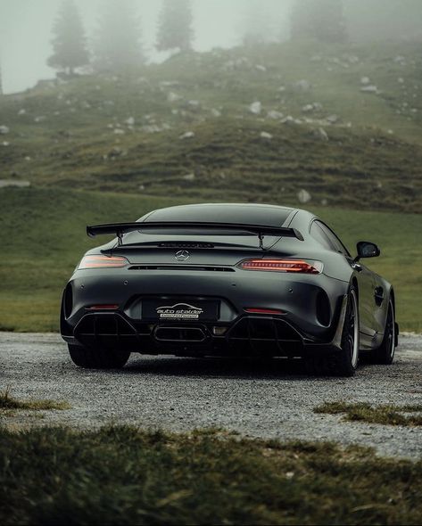 Mercedes Concept, Amg Gts, Dream Cars Range Rovers, Amg Gtr, Mercedes Amg Gt R, Mercedes Wallpaper, Wallpaper Car, Amg Mercedes, Cars Mercedes