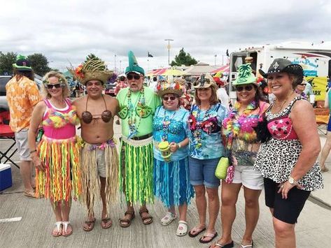 Jimmie Buffet, Jimmy Buffett Tailgate, Parrothead Party, Jimmy Buffett Party, Jimmy Buffett Concert, Margaritaville Party, Concert Clothes, Concert Tailgate, Luau Ideas