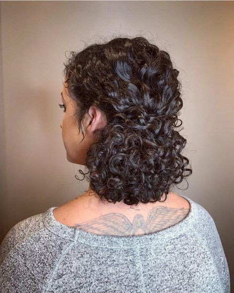 Short Curly Hair Updo, Curly Updos, Curly Hair Up, Easy Updo Hairstyles, Curly Wedding Hair, Curly Updo, Cute Curly Hairstyles, Curly Hair Updo, Best Wedding Hairstyles