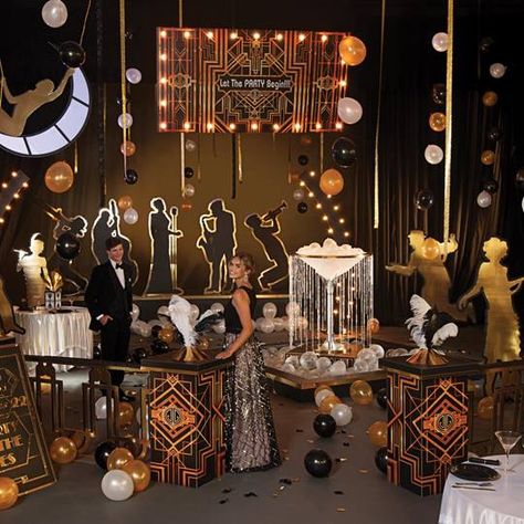 Great Gatsby Prom Theme, Prom Venues, Great Gatsby Prom, Prom Favors, Great Gatsby Theme, Prom Themes, 20s Party, Roaring 20s Party, 1920s Party