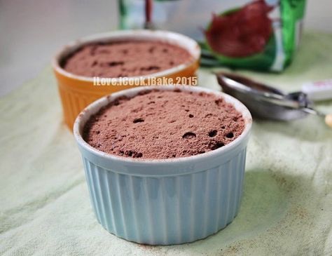 Milo Mug Cake, Milo Recipe, Milo Cake, Cake Microwave, Apple Smoothie, Microwave Cake, Brownie In A Mug, Mug Cake Microwave, Raspberry Smoothie