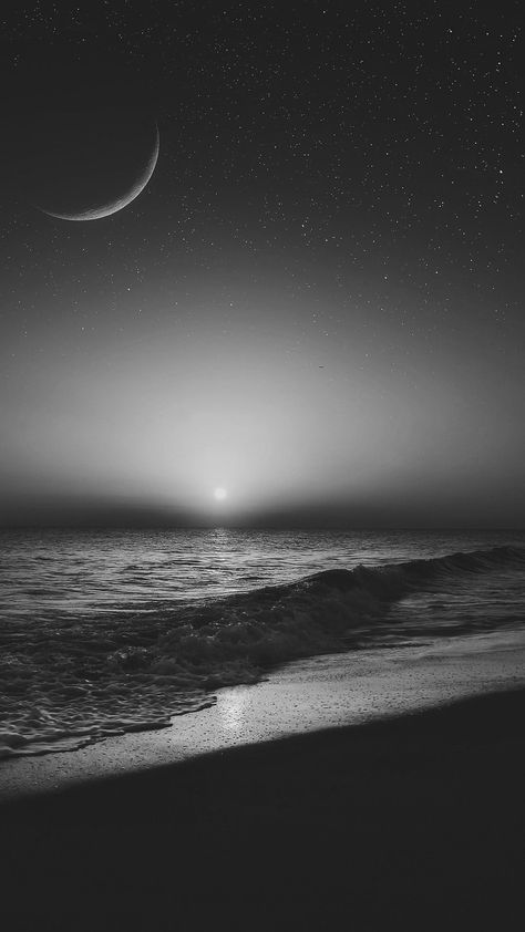 Islamic Moon Wallpaper, Islamic Black And White, Inna Ma Al Usri Yusra Wallpaper, Ilayda Core, Dark Reference, Black N White Wallpaper, Islamic Moon, Fesyen Islam, Imam Hassan