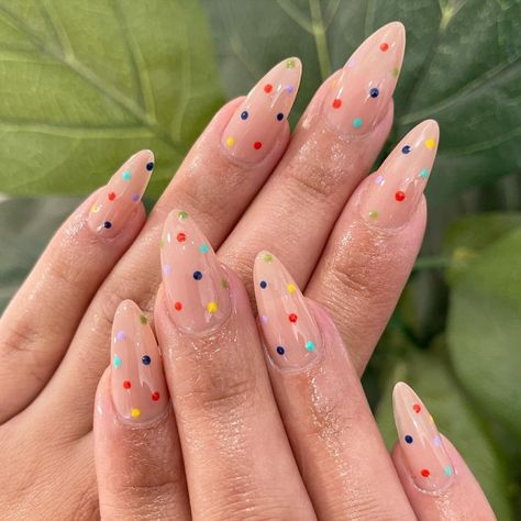 5,736 Likes, 20 Comments - 𝔊𝔢𝔩-𝔛 𝔑𝔞𝔦𝔩 𝔄𝔯𝔱𝔦𝔰𝔱 (@nailsbysnappy) on Instagram: “Dot this was a fun and cute set 🤪🌈 Shape: Almond Length: Short Gel-X is the best and healthiest…” Natural Almond Nails, Classy Almond Nails, Dot Nail Art, Polka Dot Nails, Almond Shape Nails, Almond Nails Designs, Dots Nails, Nails 2021, Nail Tattoo