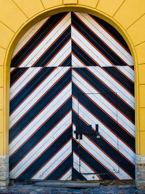 St. Petersburg, Russia Beautiful Entryways, When One Door Closes, Gorgeous Doors, Closed Doors, Garden Doors, Unique Doors, Door Knockers, Beautiful Doors, Painted Doors