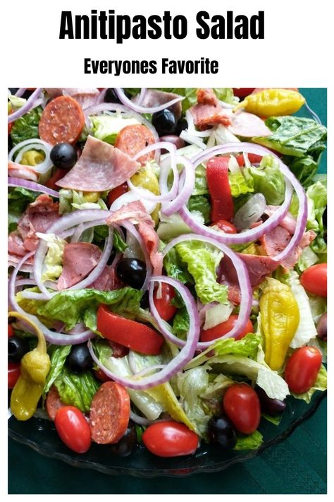 Easy Antipasto Salad, Anti Pasta, Lettuce Recipes, Italian Antipasto, Vegetable Slice, Antipasto Salad, Classic Salad, Italian Deli, Bacon Avocado