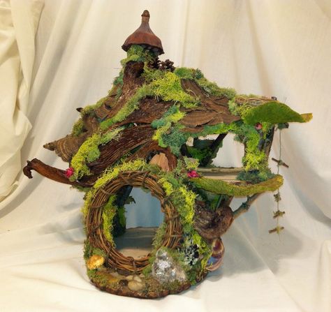 Custom made to order fairy house / dollhouse/ two story with rope ladder. Contact: forstwim@sonic.net Casa Do Hobbit, Wall Hanging Ideas, Fairy Tree Houses, Fairy House Crafts, Fairy Village, Fairy House Diy, Rope Ladder, Fairy Home, Fairy Garden Designs