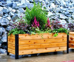 Diy Planters Outdoor, Taman Diy, Planter Box Plans, Outdoor Planter Boxes, Raised Planter Boxes, Garden Boxes Raised, Cedar Planters, Garden Planter Boxes, Diy Planter Box