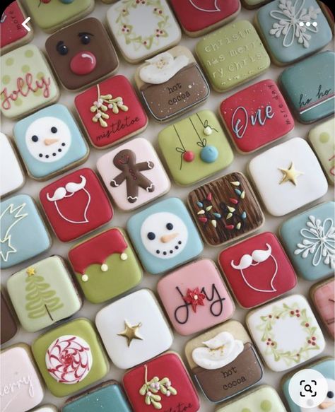 First Of December, Advent Calendar Box, Christmas Cookie Boxes, Christmas Cutout Cookies, Christmas Sugar Cookies Decorated, Christmas Cookie Box, Elf Cookies, Summer Sweets, My 2022