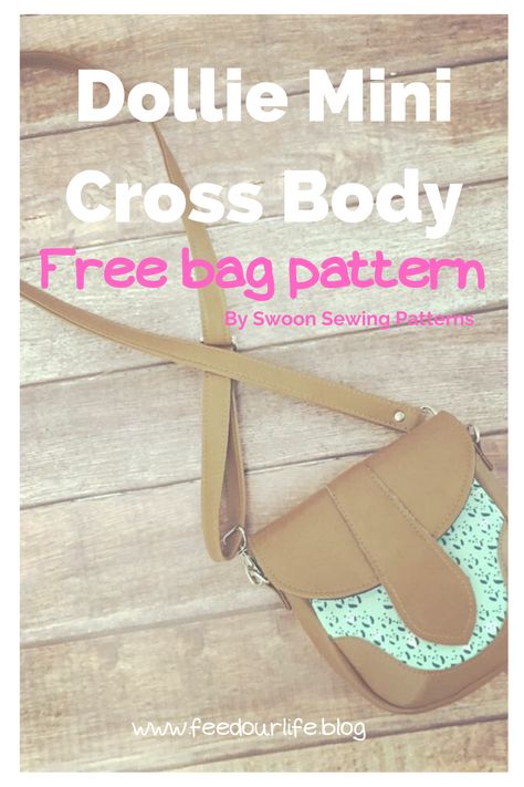 Cross Body Bag Pattern Free, Cross Body Bag Pattern, Mini Cross Body Bag, Bag Pattern Free, Sewing Bags, Diy And Crafts Sewing, Bag Sewing, Mini Cross, Pattern Drafting