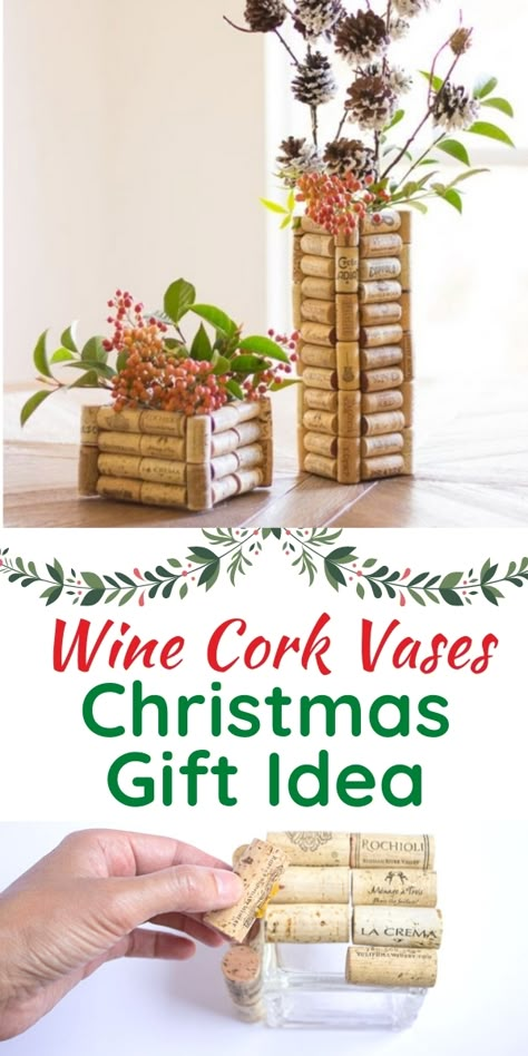 These DIY Wine Cork Vases are an easy handmade Christmas gift idea! Wine Cork Vase, Cork Vase, Wine Cork Decor, Handmade Christmas Gifts Diy, Cork Decor, Corks Crafts, Thrifty Crafts, Diy Gifts For Christmas, Diy Gifts Cheap