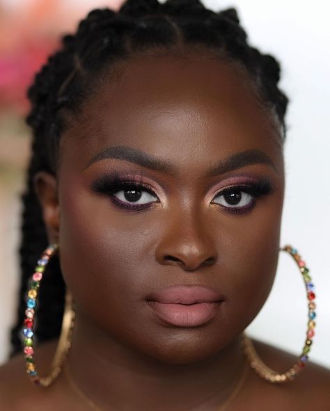 Makeup For Hooded Eyes Black Women, Eye Brow Shaping Black Women, Dark Eyeshadow Looks Black Women, Everyday Eyeshadow Black Women, Eye Shadow Black Woman, Eyeshadow Looks For Hooded Eyes, Baby Belle, Eyebrow Shapes, Red Lips Makeup Look