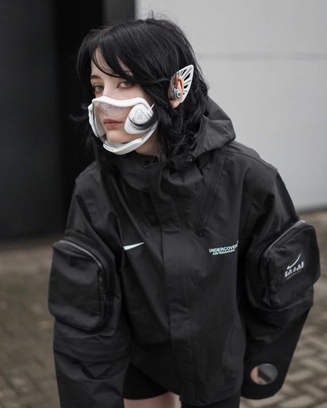 Cybercore Jacket, Tech Samurai, Soft Techwear, Cyberpunk Aesthetic Outfit, Cybercore Outfit, Futuristic Outfits, Cyberpunk Outfit, Sci Fi Clothing, Androgynous Outfits