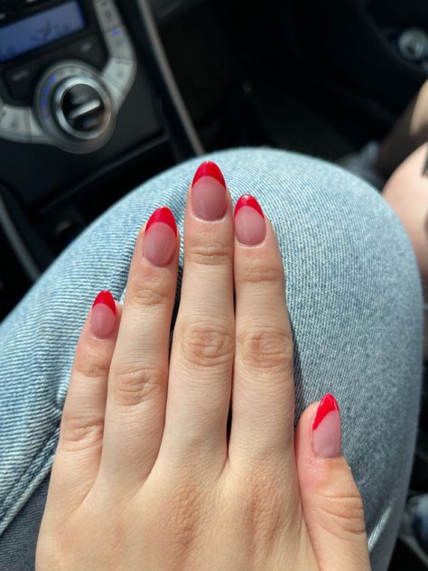 red french tip almond nails Almond Acrylics Colored Tips, Red Almond Shaped Nails Design, Red Almond Nails French Tip, Almond Red French Tip Nails, French Tip Almond Shape Nails, Red Short Almond Nails, Red French Tip Almond Nails, Red French Tip Nails Almond, French Tip Almond Shape