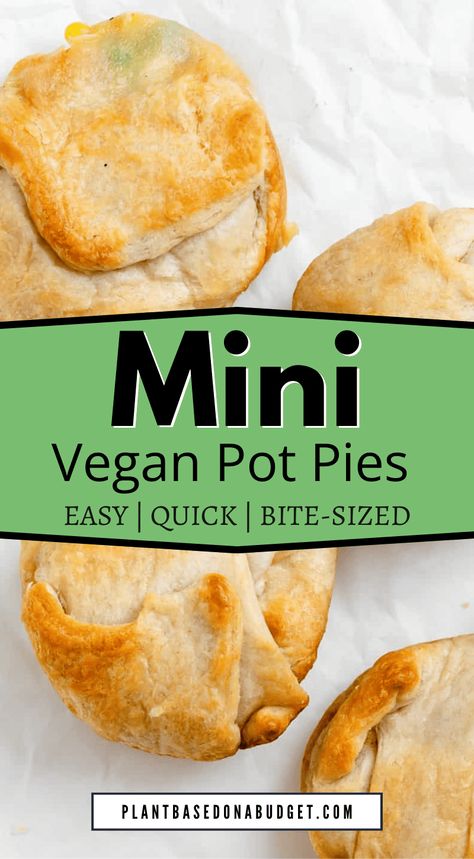 Mini Vegan Pot Pies [Quick and Easy] Vegan Pot Pie Recipe, Vegan Chicken Pot Pie, Mini Pot Pies, Vegan Pot Pies, Vegan Potluck, Chicken Pot Pies, Vegan Gravy, Vegan Chicken, Pot Pies