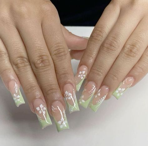 There's a new beauty trend taking over Instagram and it's absolutely stunning. Say hello to "quartz nails". Sage Green Nail Ideas Square, Green Nail Inspo Acrylic, Sage Green Nails Acrylic, Nails Acrylic Prom, Acrylic Prom Nails, Green Flower Nails, Prom Nails Black, Prom Nails Blue, Red Prom Nails